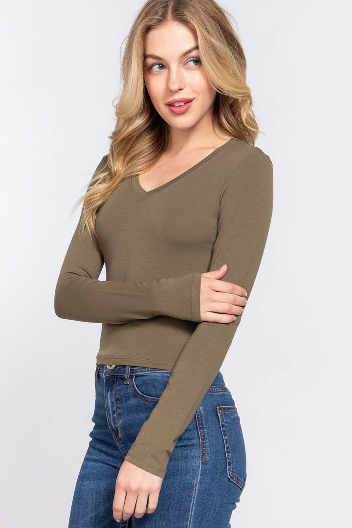 Fitted Long Sleeve V-Neck Crop Top for the free-spirited coastal woman