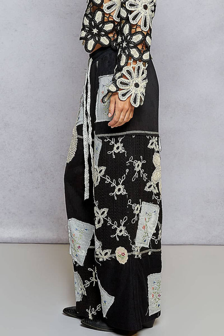 Lace Patch Detail Woven Pants