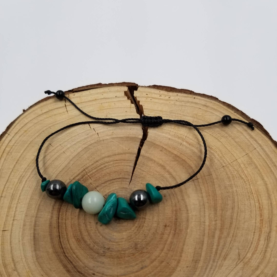 Malachite Bracelet with Believe You Can card for chakra healing and meaningful gifting
