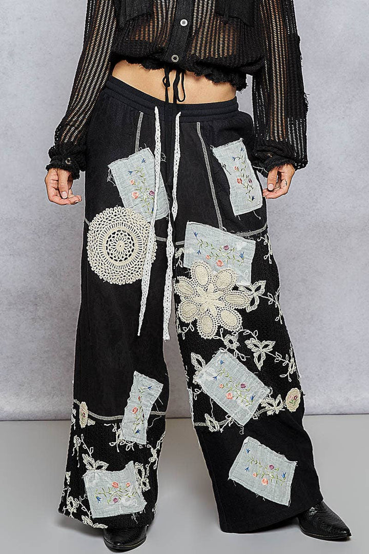 Lace Patch Detail Woven Pants