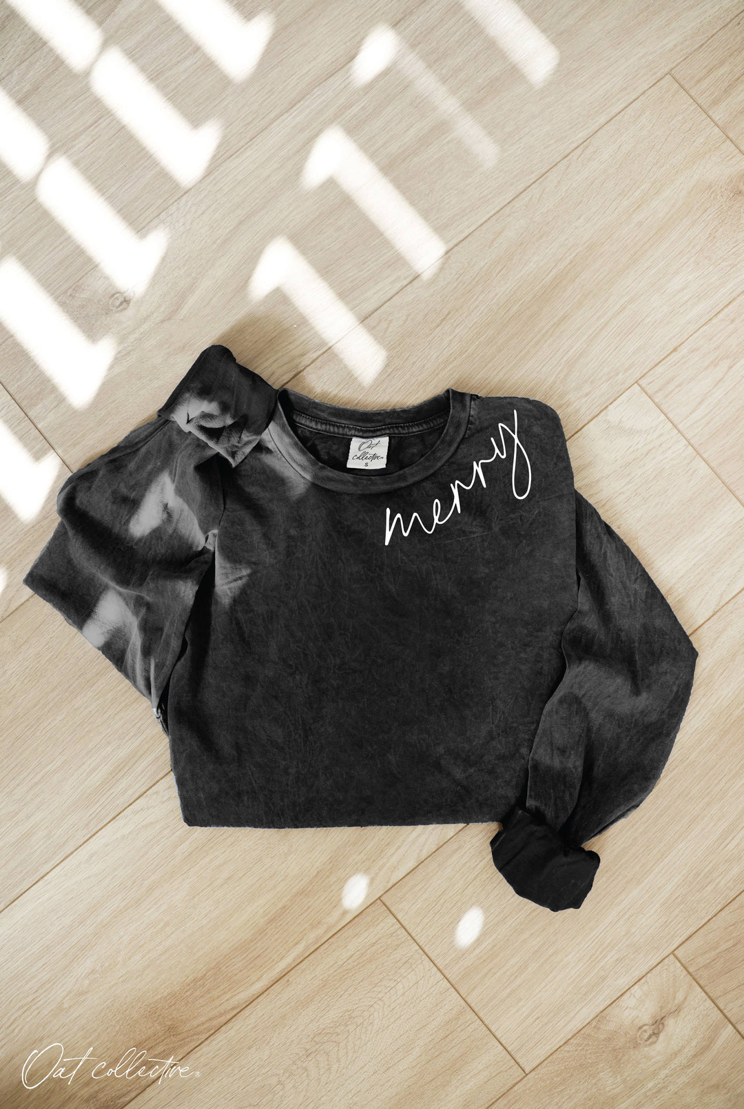 MERRY Mineral Washed Long Sleeve Graphic tee in relaxed boho coastal holiday style