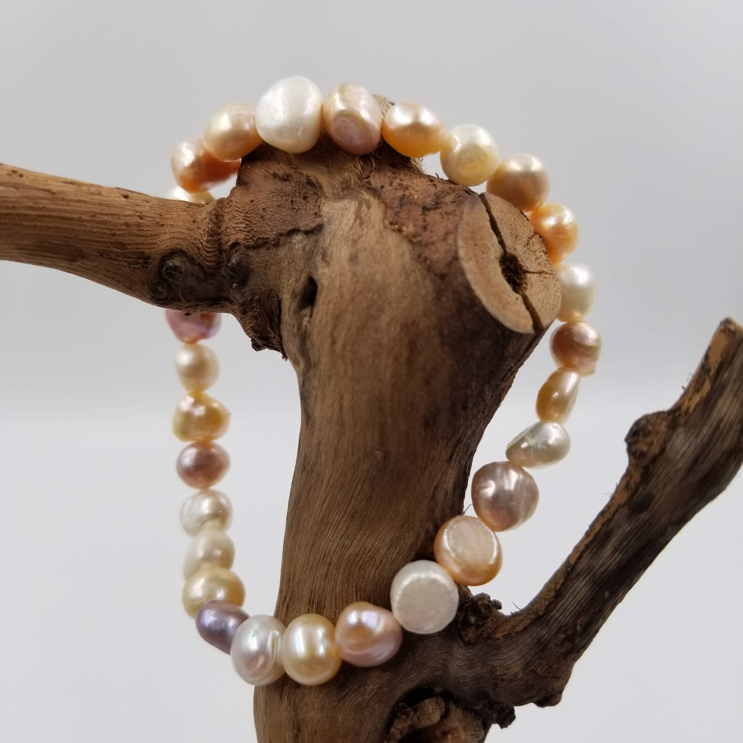 Natural Freshwater Pearl Bracelet