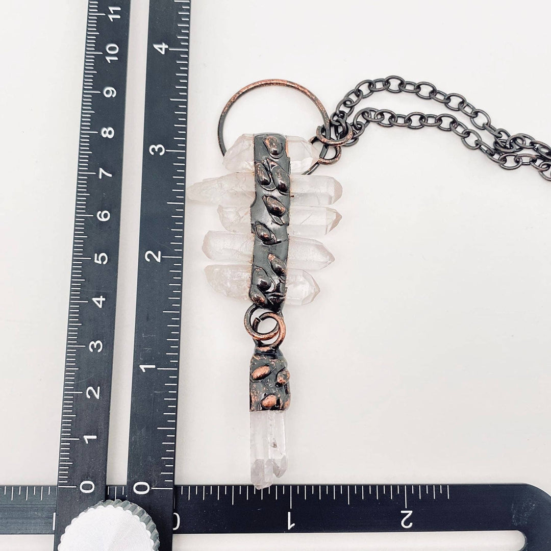 Hexagonal Irregular White Crystal Pendant Necklace - CS
