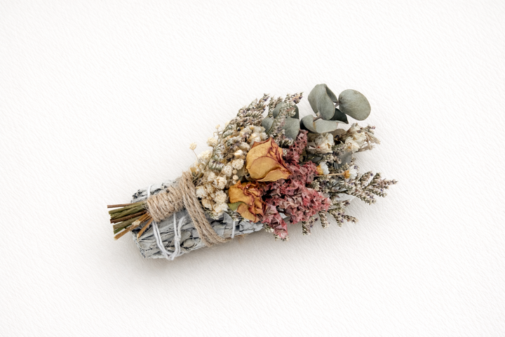 White Sage, Lavender, Eucalyptus &amp; Roses Smudge Stick