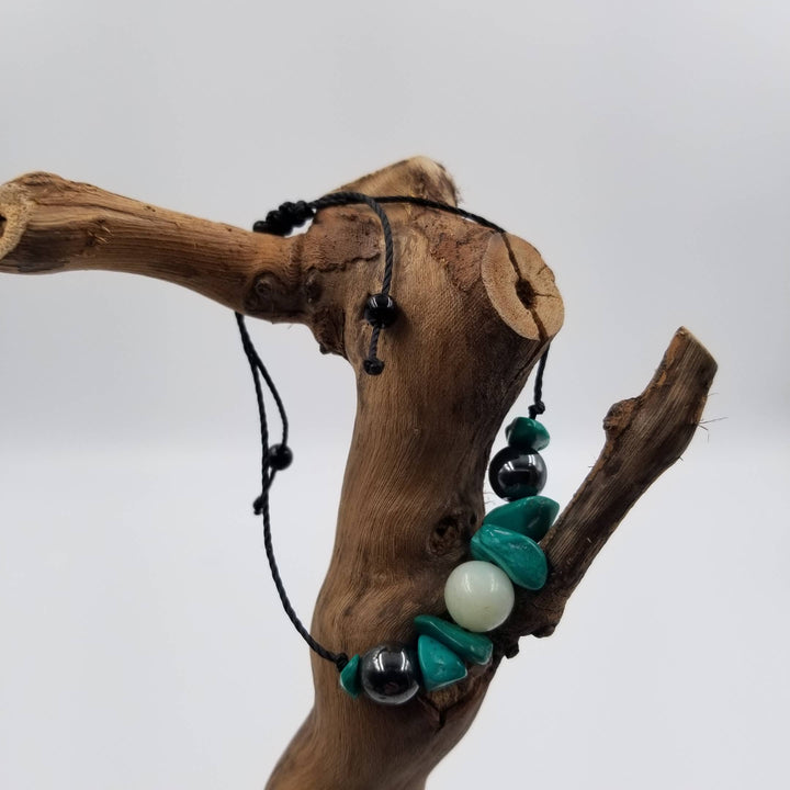 Malachite Bracelet with Card Believe You Can for chakra healing and meaningful gifts