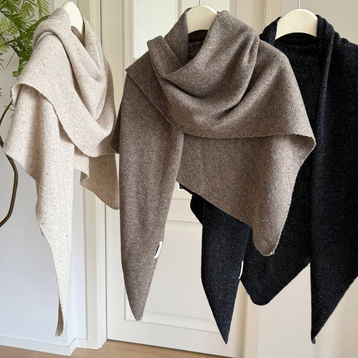 Thick Knit Triangle Wool Shawl