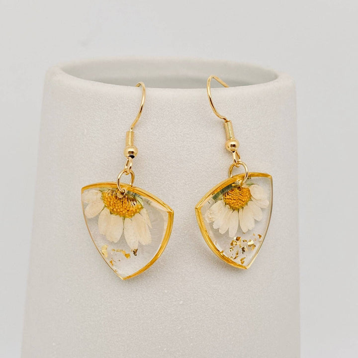 Genuine dried flower pressed daisy earrings handcrafted for a coastal boho spirit