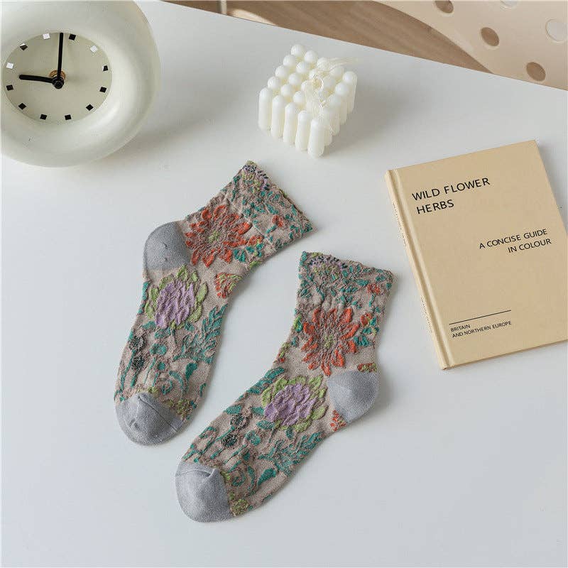 Retro Flower Pattern Mid-Calf Socks 5-Pack with vintage floral boho coastal style