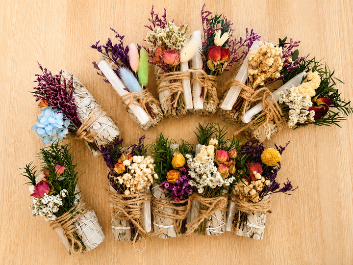 White Sage w/ Selenite Crystal &amp; Dried Flowers Smudge Stick
