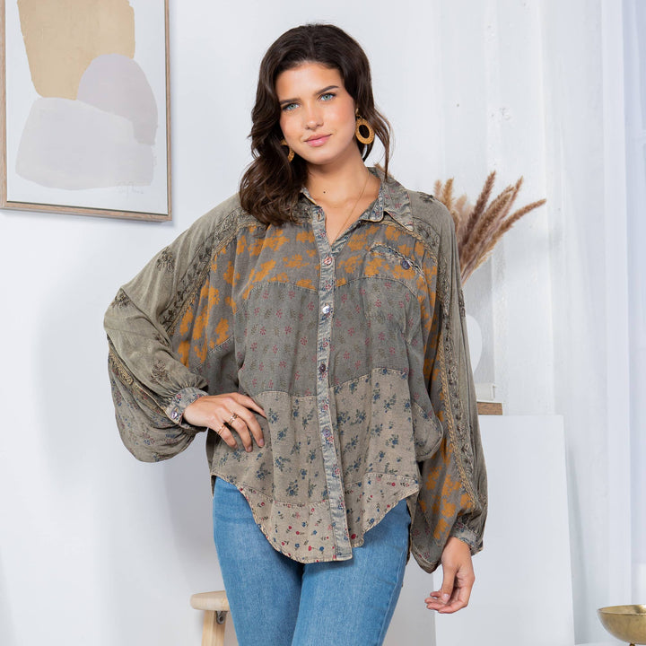 Long Sleeve Patchwork, Zodiac &amp; Constellation Design Top