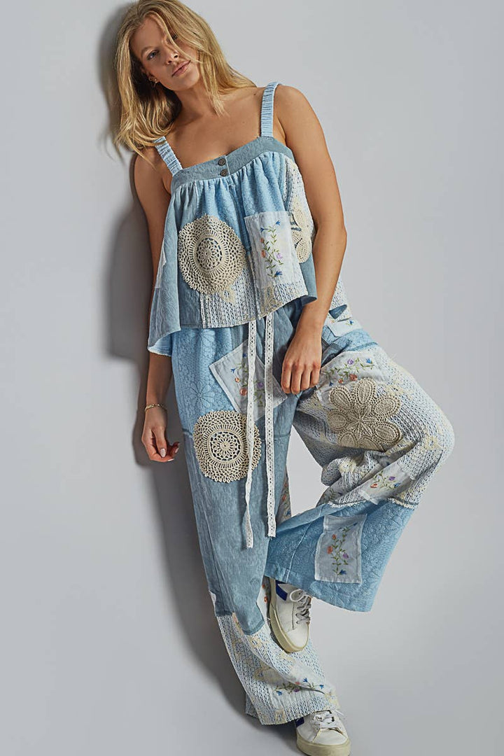 Lace Patch Detail Woven Pants