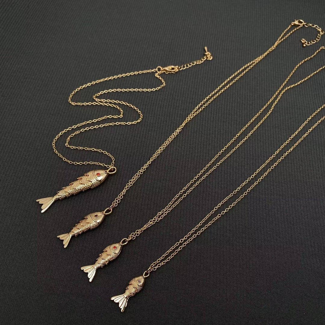 Swinging Tail Fish Charm Gold-plated Necklace