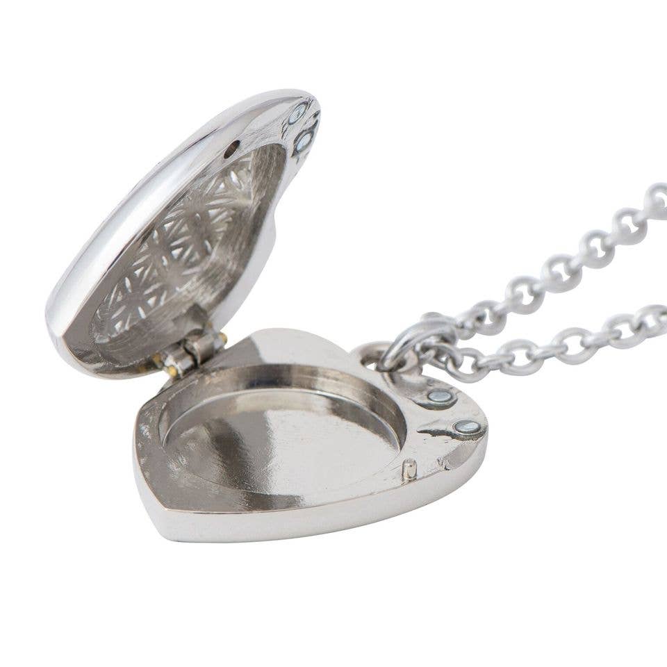 Heart of Chrome Aromatherapy Diffuser Necklace with 12 pads for holistic wellness