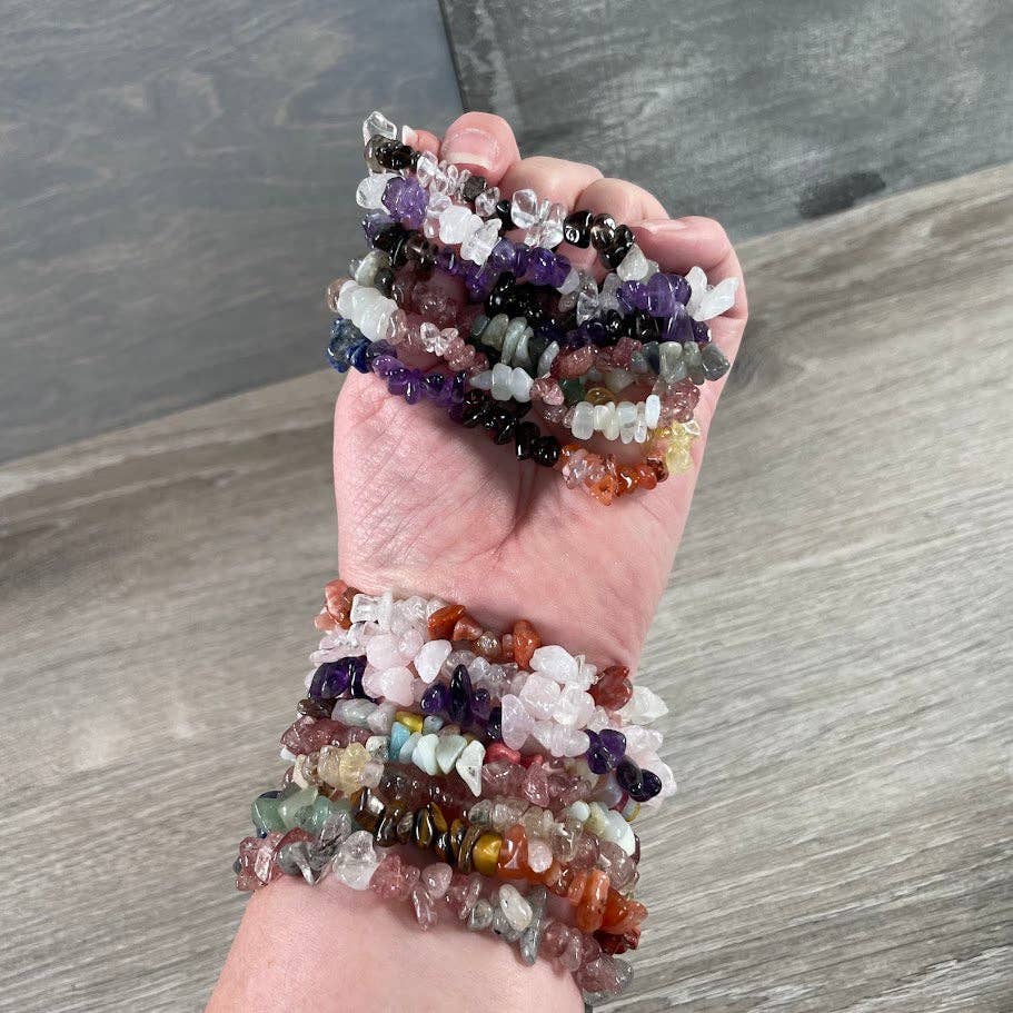 7-Chakra Rainbow healing Crystal Chip Bracelets