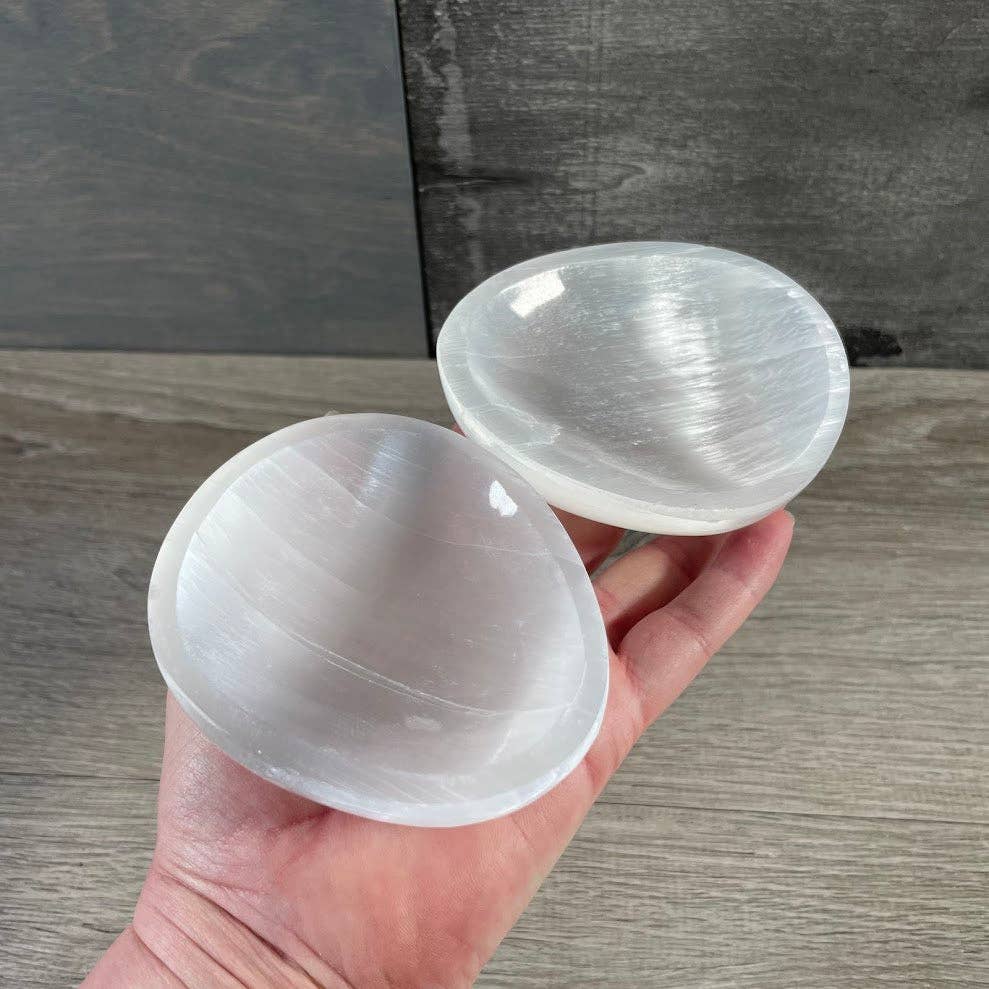 Wholesale Selenite Bowls – Assorted Shapes &amp; Sizes | Crystal Charging Bowls
