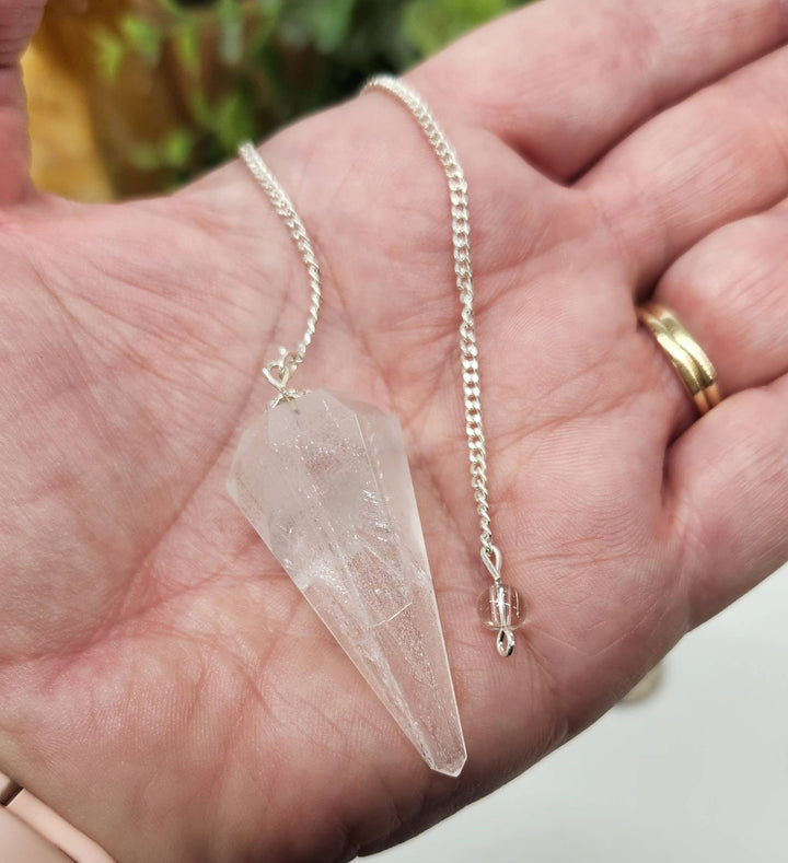 Clear Quartz Pendulum w/Silver Plated Chain Regular