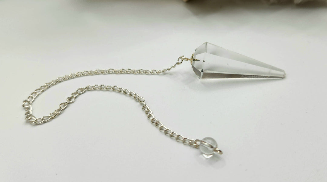 Clear Quartz Pendulum w/Silver Plated Chain Regular